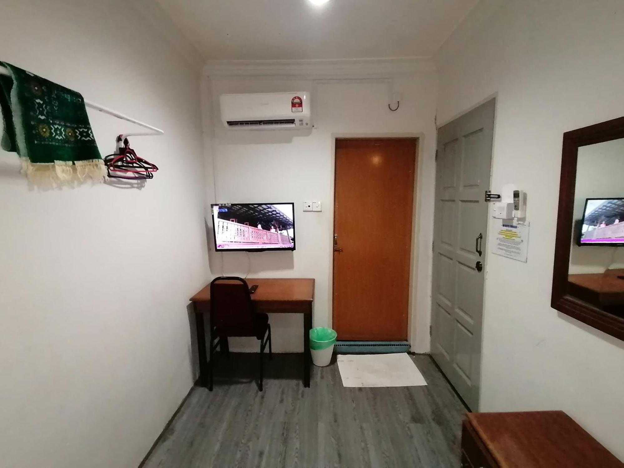 Mi Hotel 2 Dungun Exterior photo